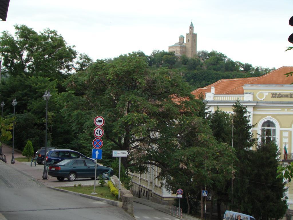 Guest House Selin Veliko Tarnovo Ngoại thất bức ảnh